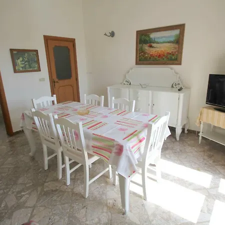 דירה Bouganville *